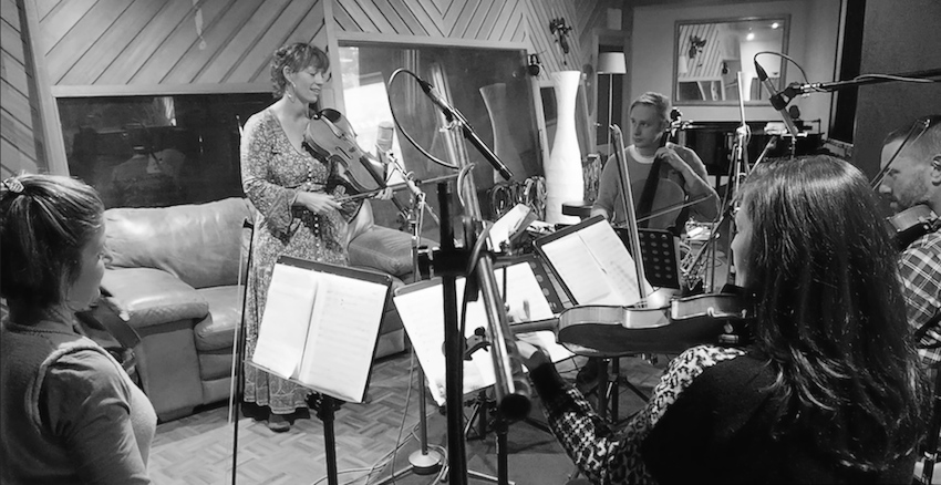 Jenny M. Thomas and The Lonely String Quartet